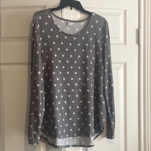 Gray Long Sleeve Patterned Top